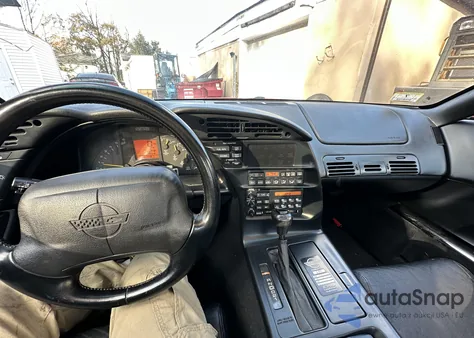 1994 Chevrolet Corvette from USA, damaged, VIN 1G1YY22P4R5108017